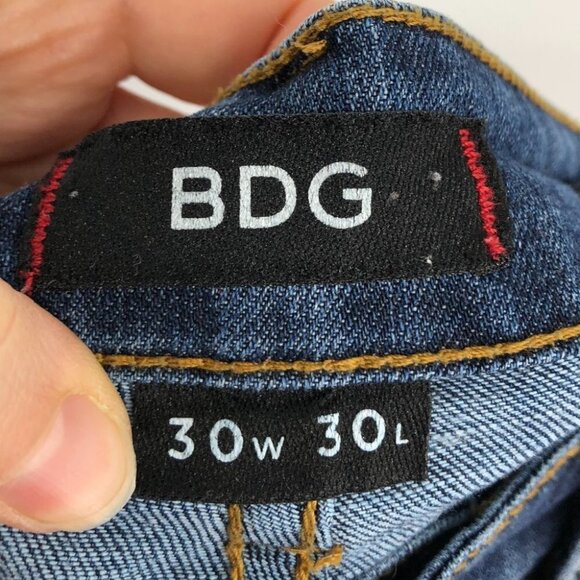 BDG Denim  cutoff shorts from the Cigarette ankle skinny in blue waist 30 - Picture 5 of 16